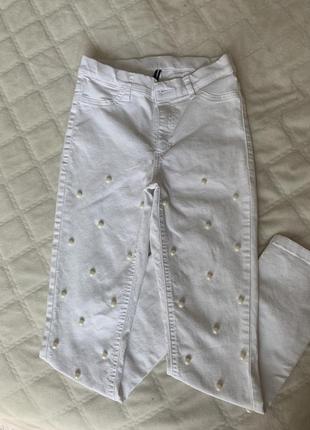 Белые джинсы летние с жемчугом бусинами женские детские calzedonia брендовые нарядные