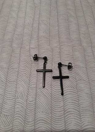 1шт крутая серьга гвоздики унисекс сережки крест черный рок медицинская сталь3 фото
