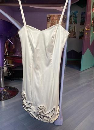 Платье вечернее