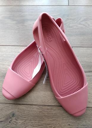 Оригинальные балетки crocs