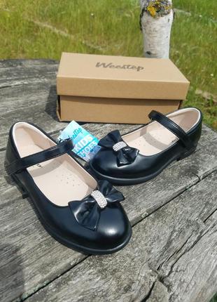 Чорні туфлі для дівчинки 29-33 р