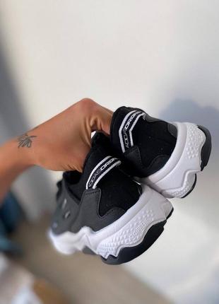 Кроссовки adidas ozweego celox w black/white кросівки4 фото