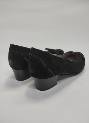 Замшеві туфлі jana нові чорні туфли женские на каблуке4 фото