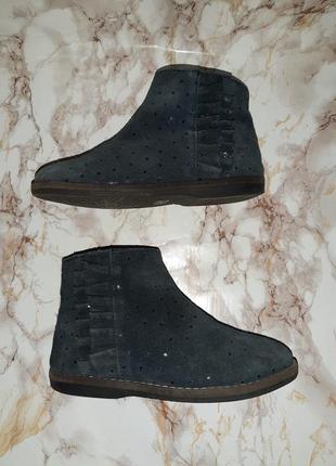 Тёмно-синие замшевые деми ботиночки с блестящими точечками8 фото