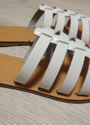 Ваша ідеальна річна взуття asos шкіряні мюли