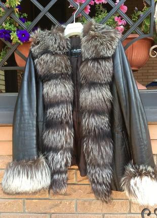 Удлиненная куртка натуральная кожа, мех чернобурки1 фото