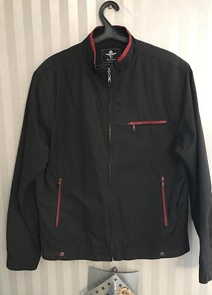 Чоловіча курточка осіння