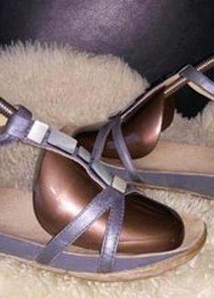 Clarks босоніжки кожа