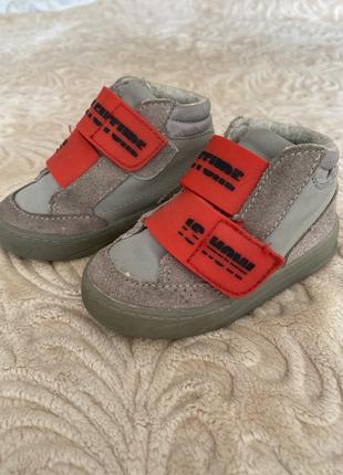 Кросівки zara для дівчинки