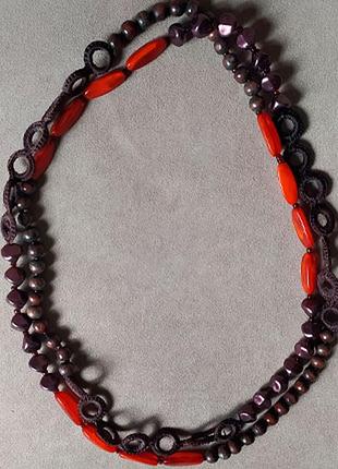 Коричневі намисто