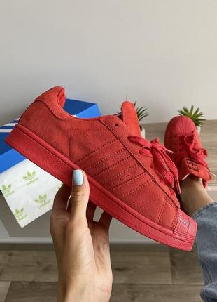 Женские кроссовки adidas superstar red
