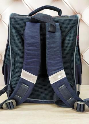 Рюкзак школьный каркасный для девочки с фонариками bagland, серый с девочкой 12 л.4 фото