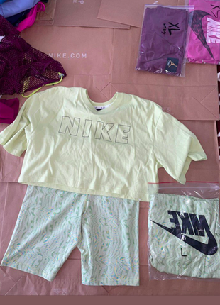 Футболка nike air top ss crop4 фото