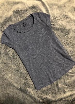 Класна футболка h&m, легка футболочка