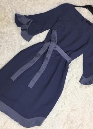 Базовое дорогое платье banana republic