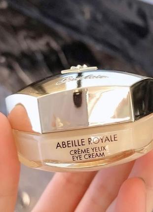 Восстанавливающий крем для области вокруг глаз guerlain abeille royale replenishing eye care