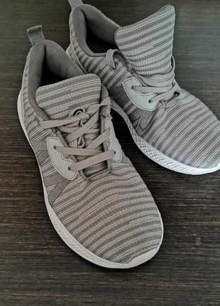 Мега лёгкие удобные кроссовки george стелька 24 см