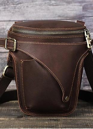 Сумка мужская кожаная на пояс и плечо коричневая.
