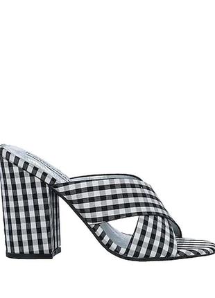 Босоніжки в клітку francesco milano чорно-білі геометричний візерунок сабо квадратний каблук гринсбон