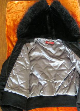 Модная фирменная куртка 42 эвро /размера3 фото