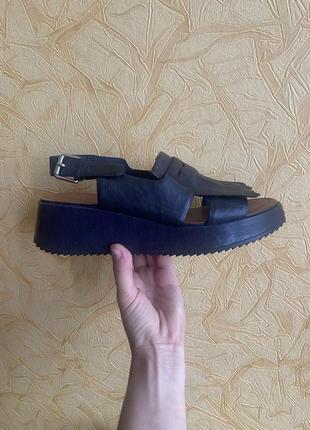 Босоніжки на платформі donini cesare pp 37,5-385 фото