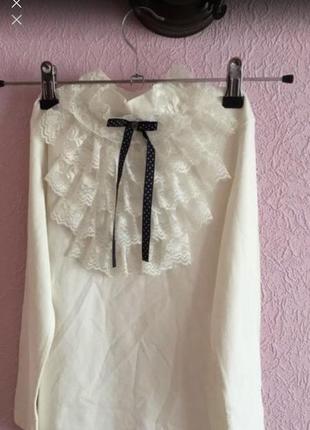 Блуза для девочки на рост 128-134