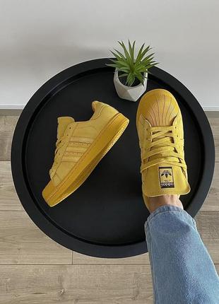 Шикарные женские кеды adidas superstar желтые6 фото