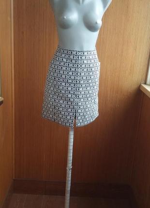 Спідниця в орнамент
