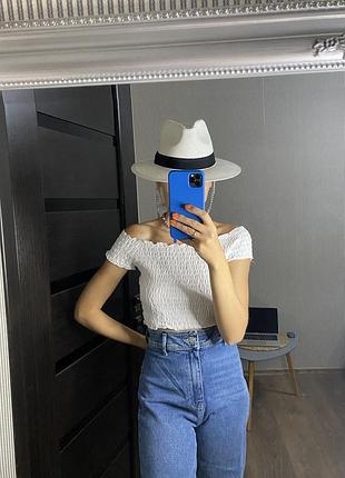 Білий топ house