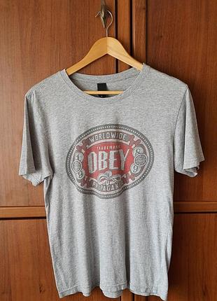 Мужская футболка obey