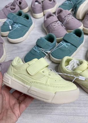 Кроссовочки zara 10