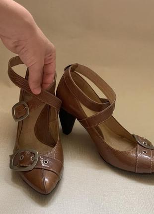 Винтажные кожаные туфли коричневые лодочки пудровые трендовые3 фото