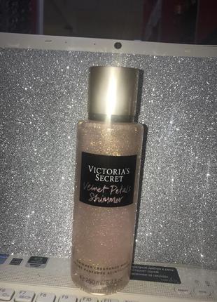 Спрей с шимером victoria’s secret velvet fatale