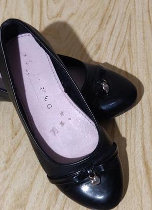 Туфли,балетки nutmeg ,школьные туфли,размер 13, стелька 20см3 фото