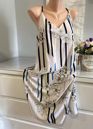 Платя прямий фасон