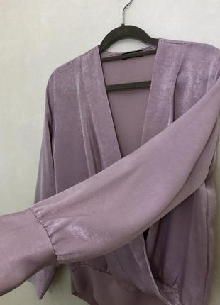 Нарядная блуза-боди на запах,пудового цвета boohoo (италия)4 фото