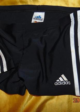 Спортивние фирменние шорти трико .adidas адидас . xs-s