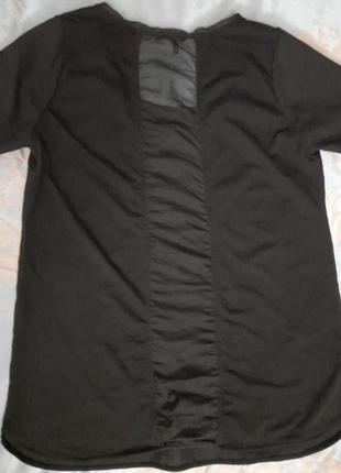 Блузка чёрная с прозрачной вставкой на спине2 фото