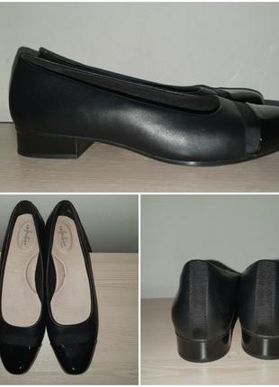 Туфли 43 р балетки кожа
