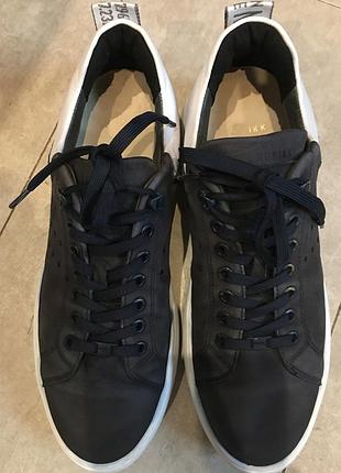 Кроссовки nubikk    р.43.5 стелька 28.5 оригинал!