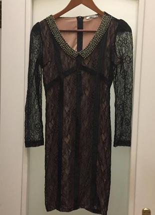 Нове.плаття мереживне з тілесною підкладкою