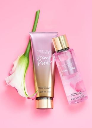 Парфумированный набір лосьйон+спрей velvet petas 💕victoria's secret вікторія сікрет вікторія сікрет оригінал