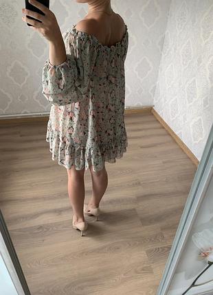 Платье в цветочный принт 3