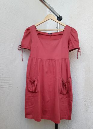 Сукня з талією під грудьми вільне плаття