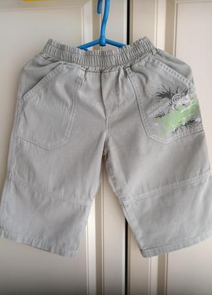 Бриджі , шорти для хлопчика, 5-6 років.