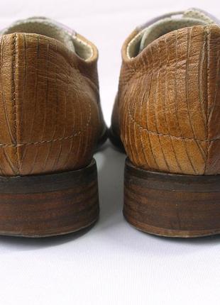 Женские итальянские кожаные туфли piranha р.376 фото