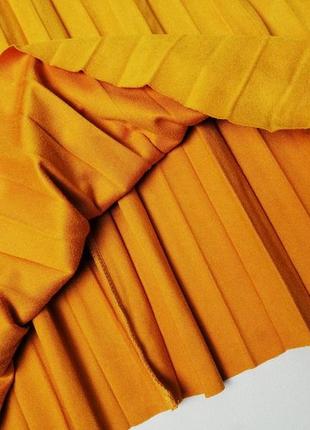 Желто-горчичная юбка плиссе из замши zara7 фото