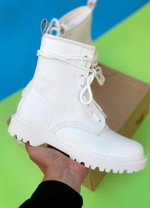 Dr. martens sinclair mono white белые неформальные ботинки мартинс на осень жіночі білі ботінки мартінси7 фото