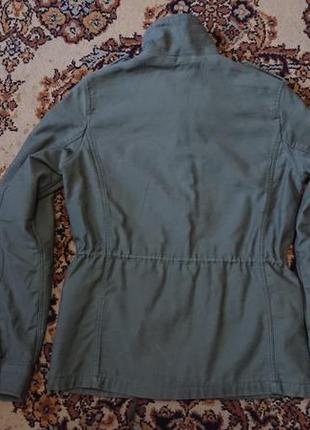 Брендова фірмова демісезонна котонова куртка levi's,оригінал,розмір xs-s.3 фото