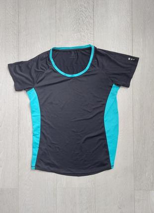 Женская спортивная футболка фирмы tu4 фото